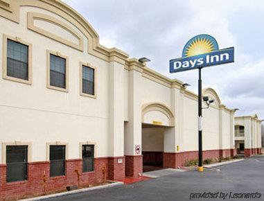 Days Inn & Suites Big Spring Exterior photo